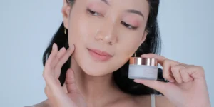 Mengapa-Moisturizer-Penting-untuk-Kulit-Kombinasi